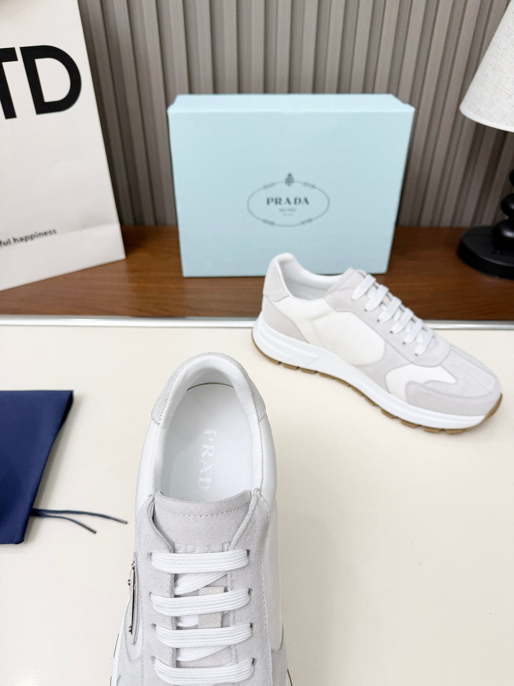 Z2P36P62 Popular high-quality leather Shoes