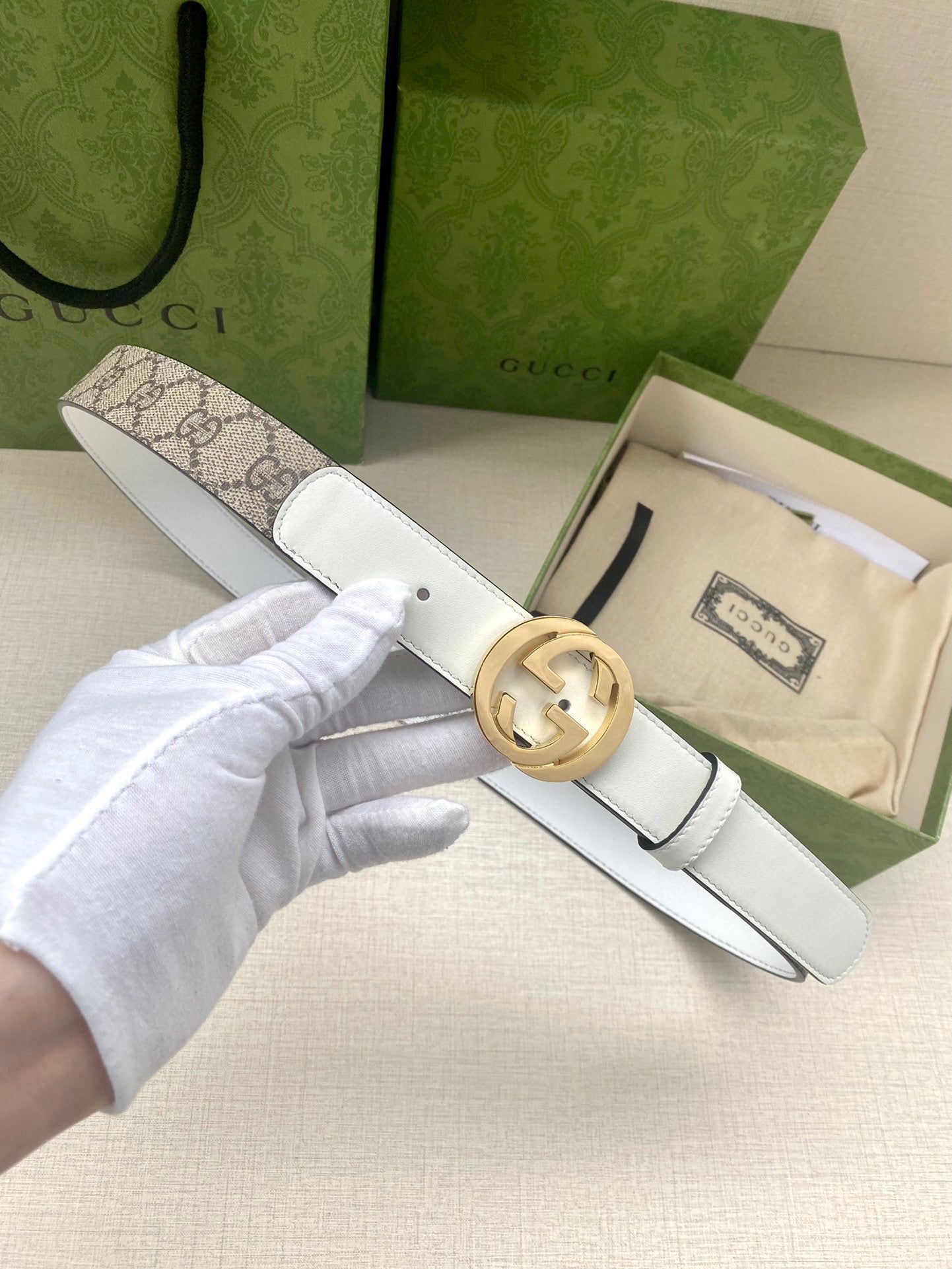 P1W15B152 Popular  High quality belt With full package