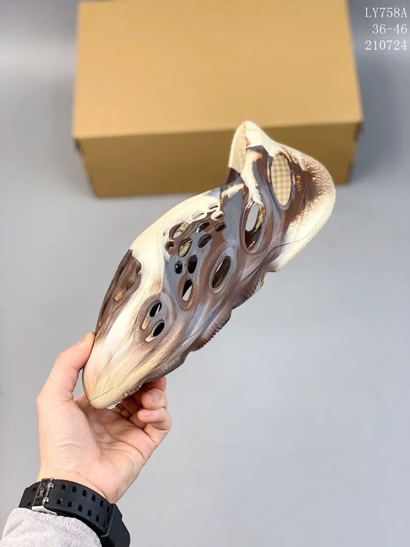 Z4R85A4  Popular shoes
