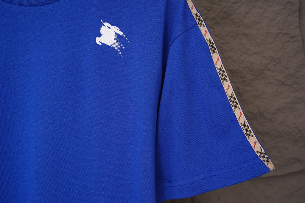 U1R86R7 Popular T-shirts