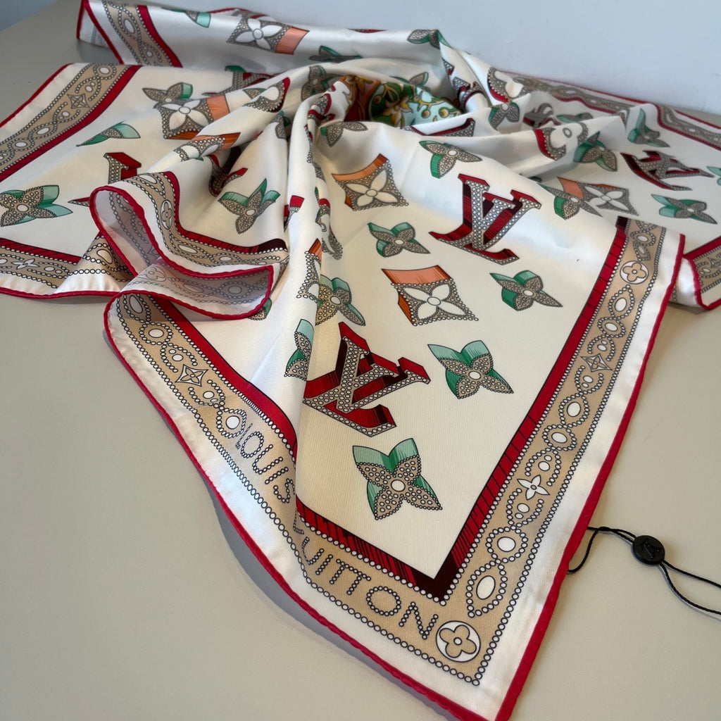 W1N36E1 Popular Silk Scarve