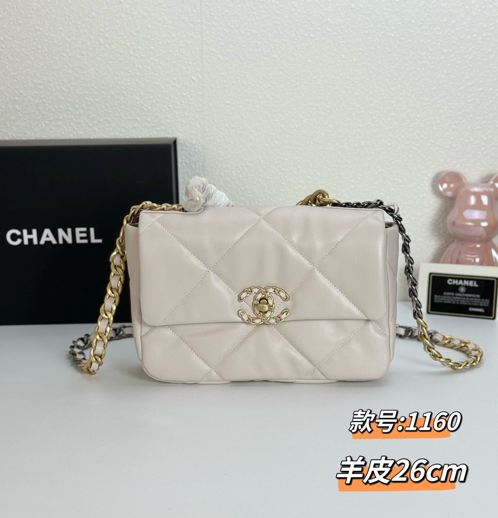 B1R25C85 Popular leather bag