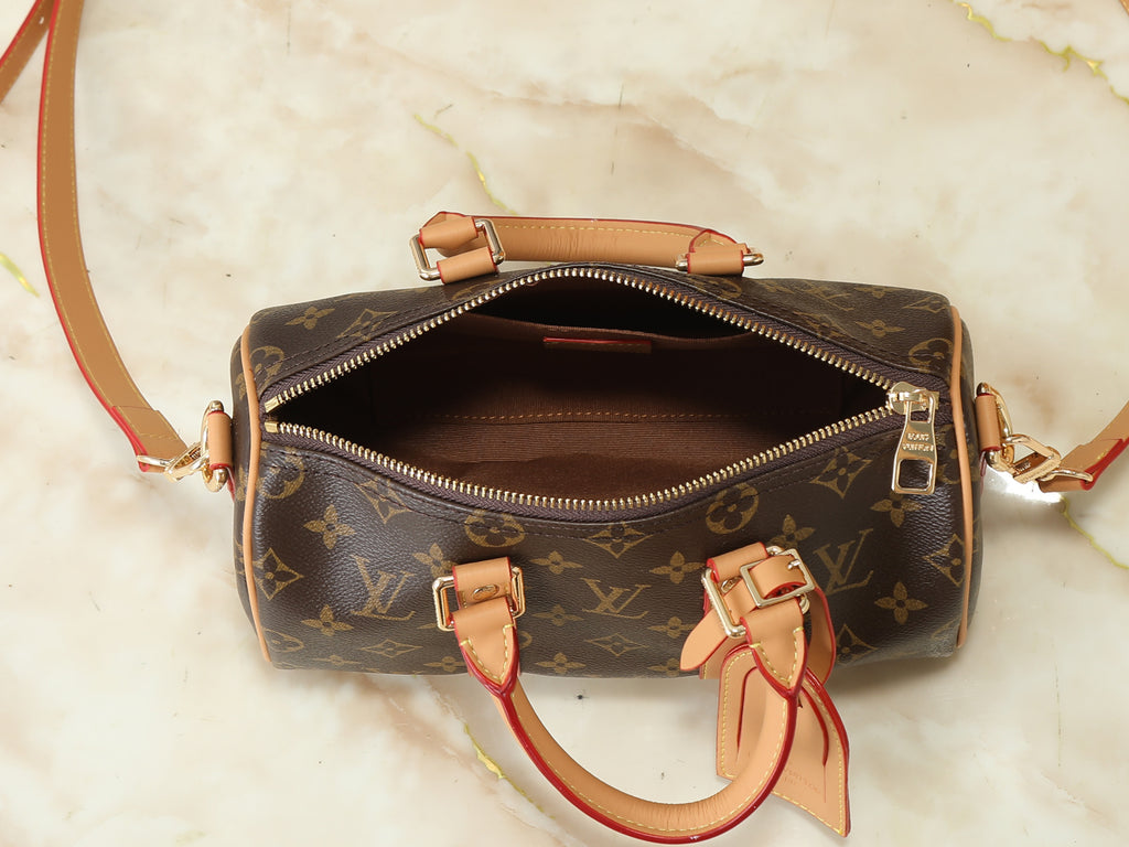 B1R76E52 Popular leather bag