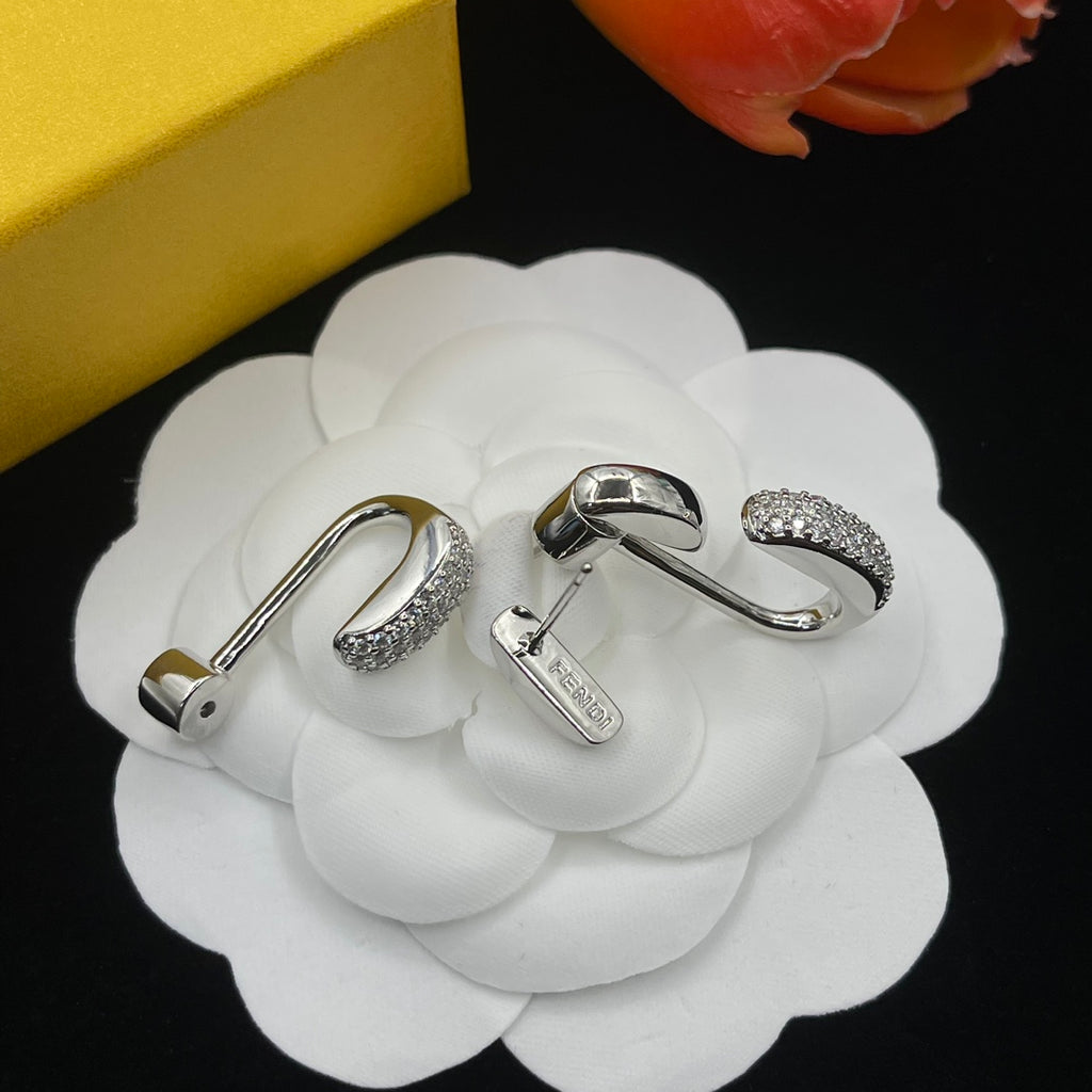 X1Z94F644E Popular  Earrings