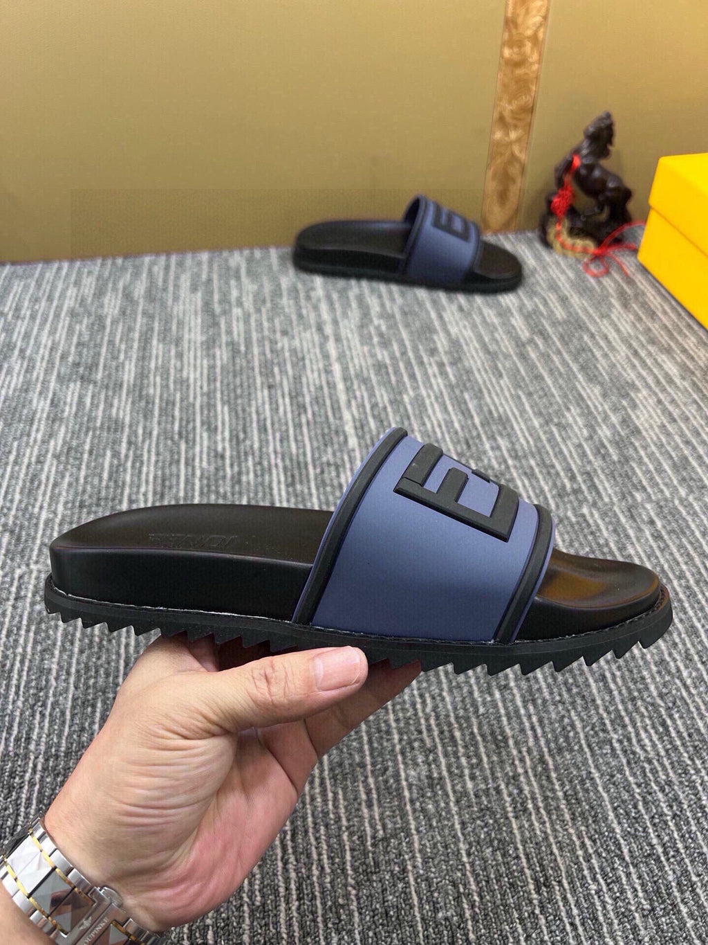 Z5Z35F286 Popular Slippers