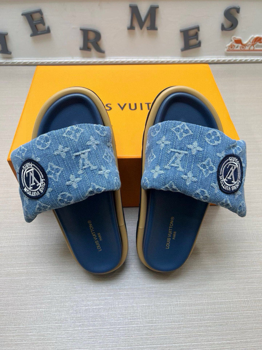 Z5QE7  Popular Slippers