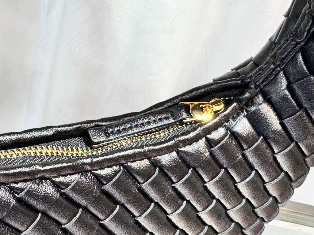 B1N36A16 Popular leather   Purse bags