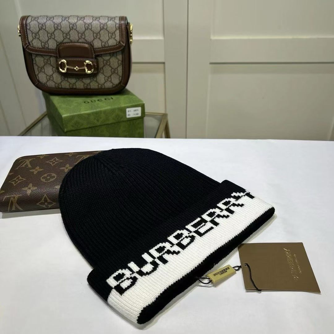 M1R86R80 Popular hats