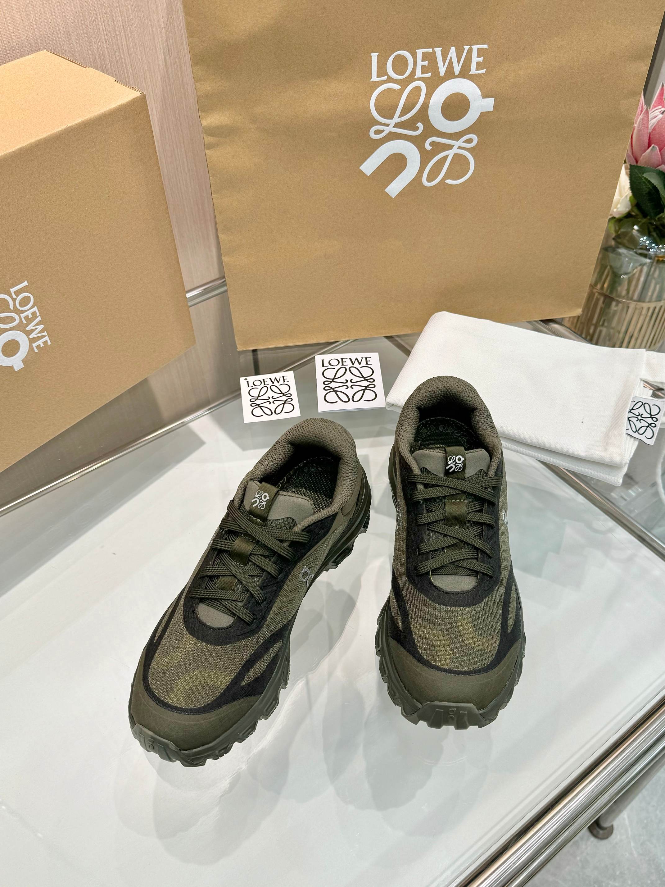 Z1Q95C19  Popular  shoes