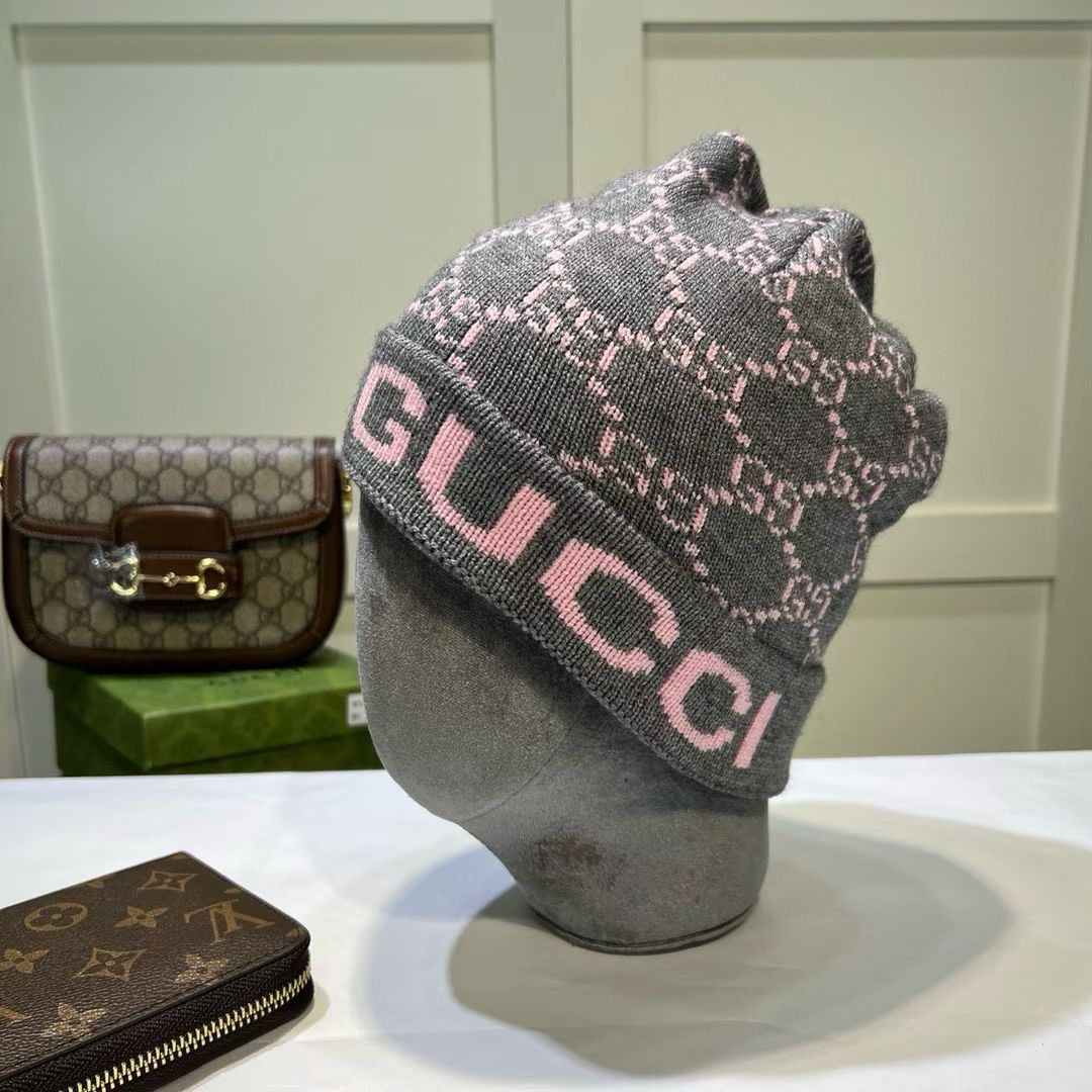 M1R86B52 Popular hats