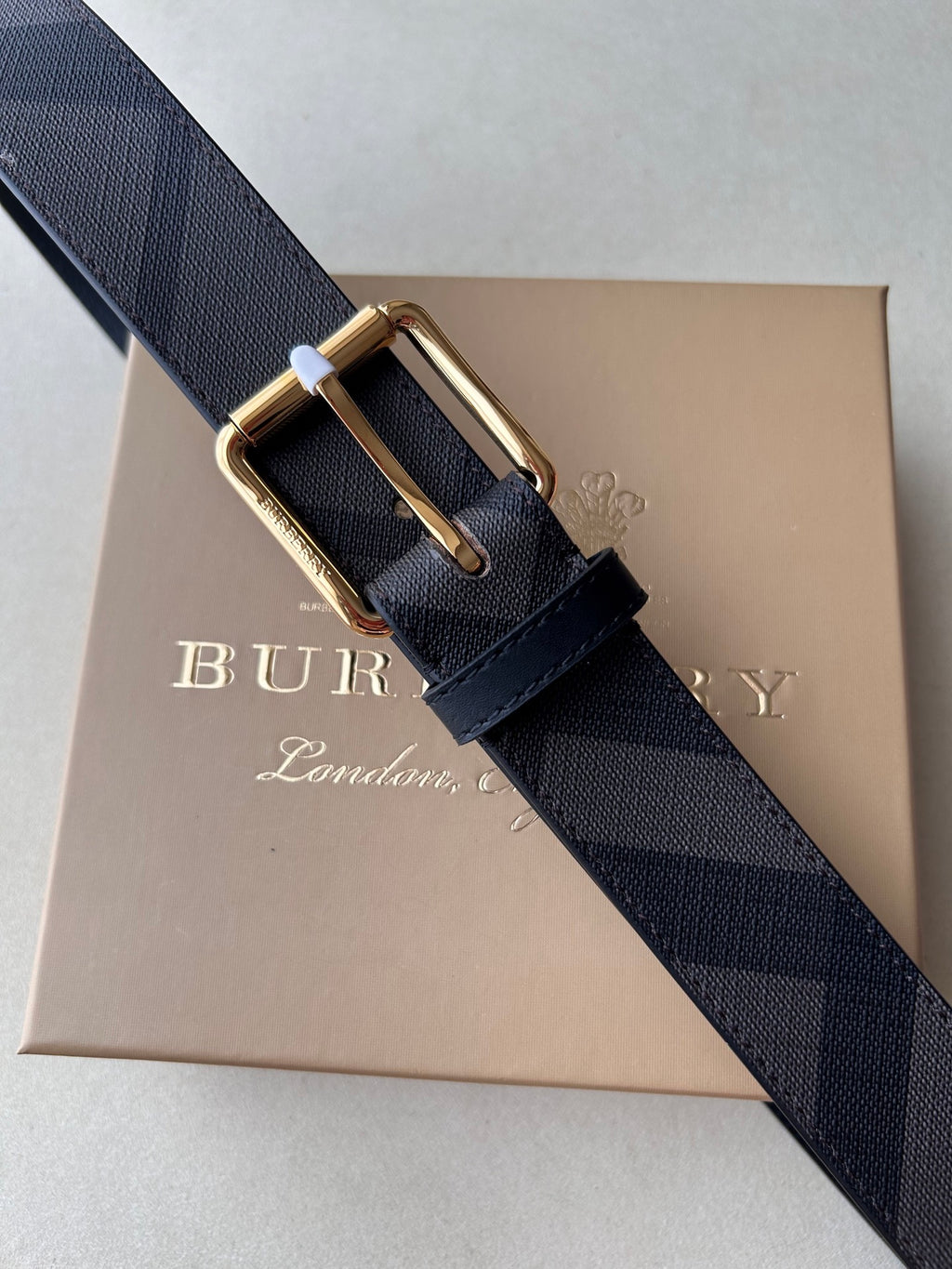 P1Q115R8 Popular High quality belt With full package