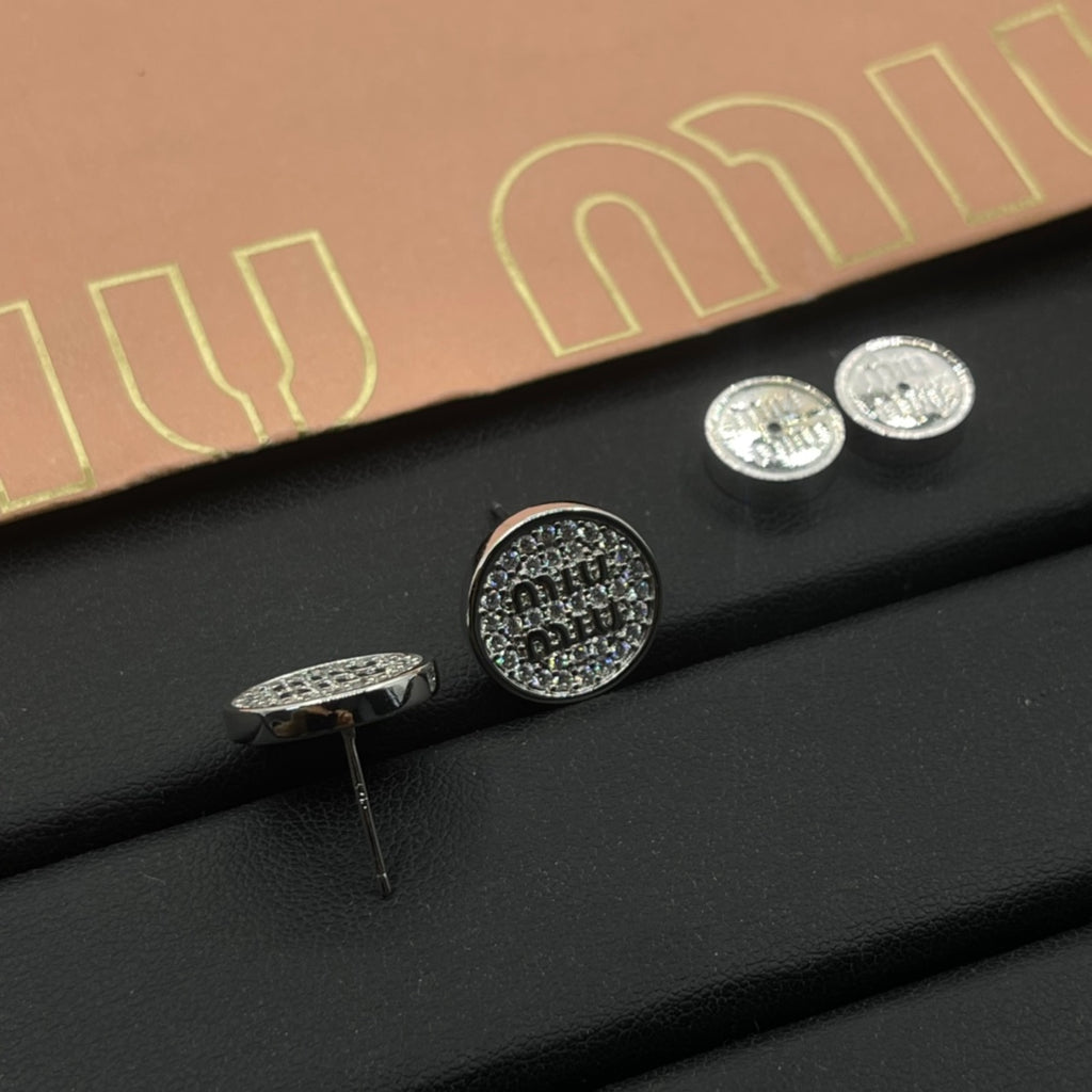 X1Z64A519E Popular Earrings