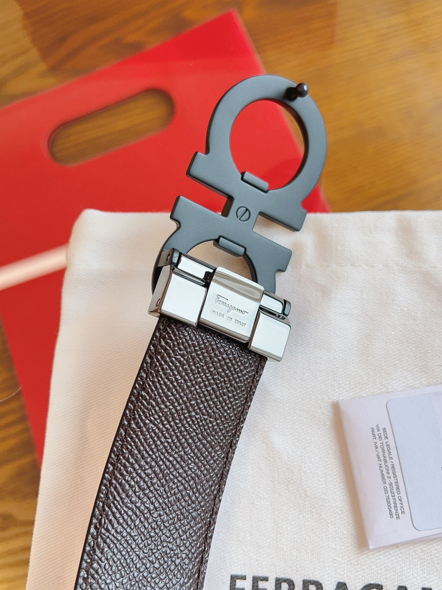 P1Q115A37 Popular High quality belt With full package