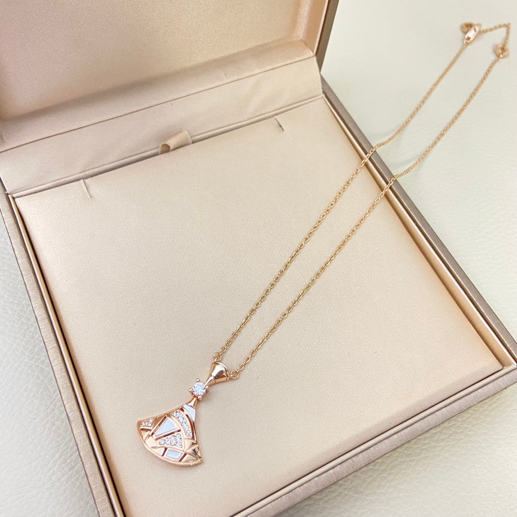 X1Q85S406X Popular Necklaces