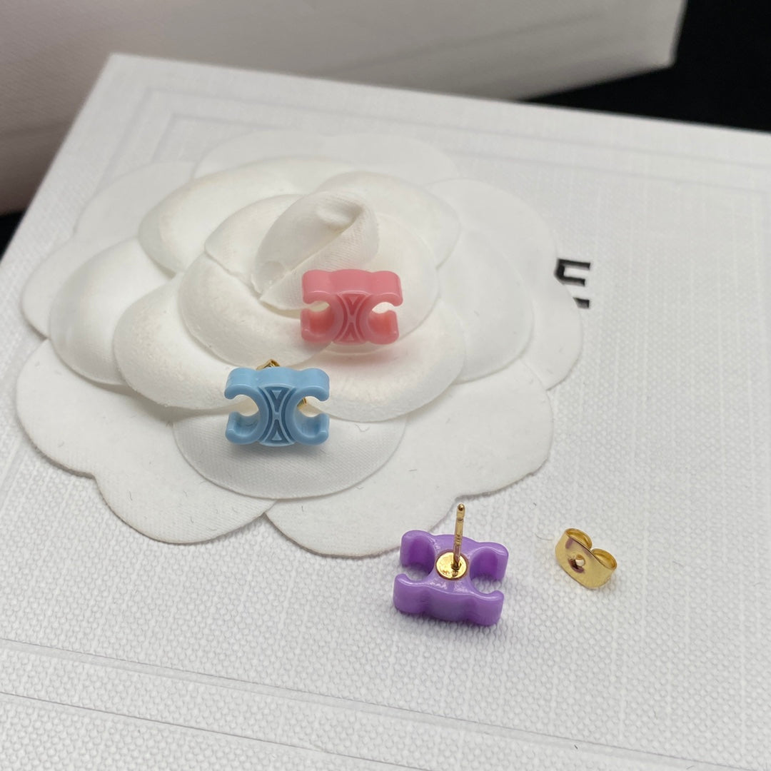 X1Q85N35X Popular Necklace . Bracelet.  Earrings