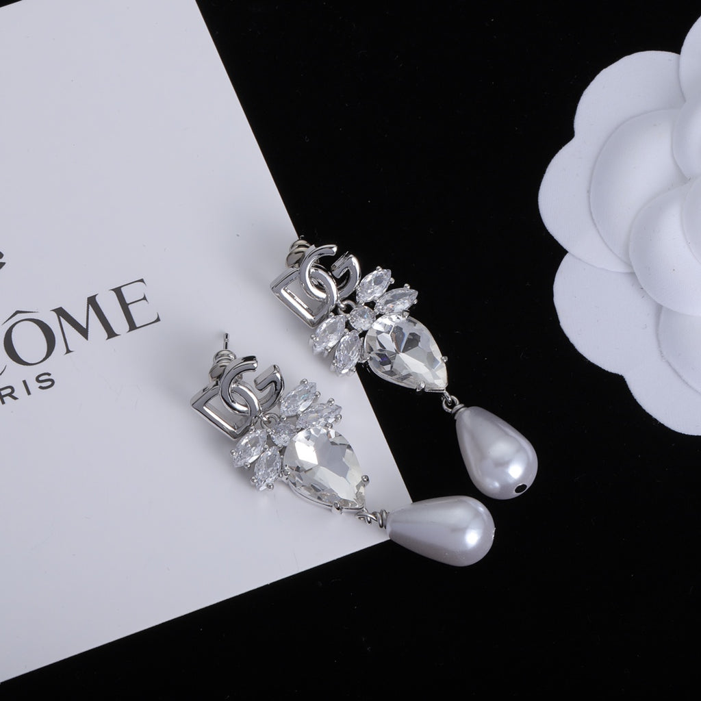 X1Z54A275E Popular  Earrings