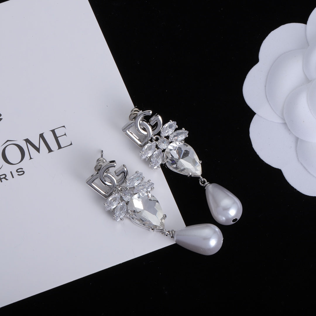 X1Z54A275E Popular  Earrings