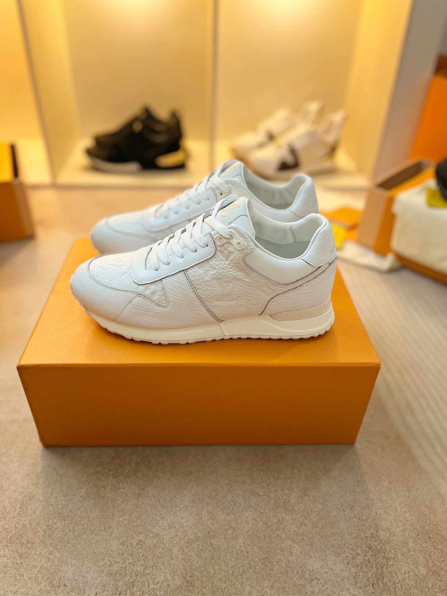 Z2Q95E101 Popular high-quality  shoes