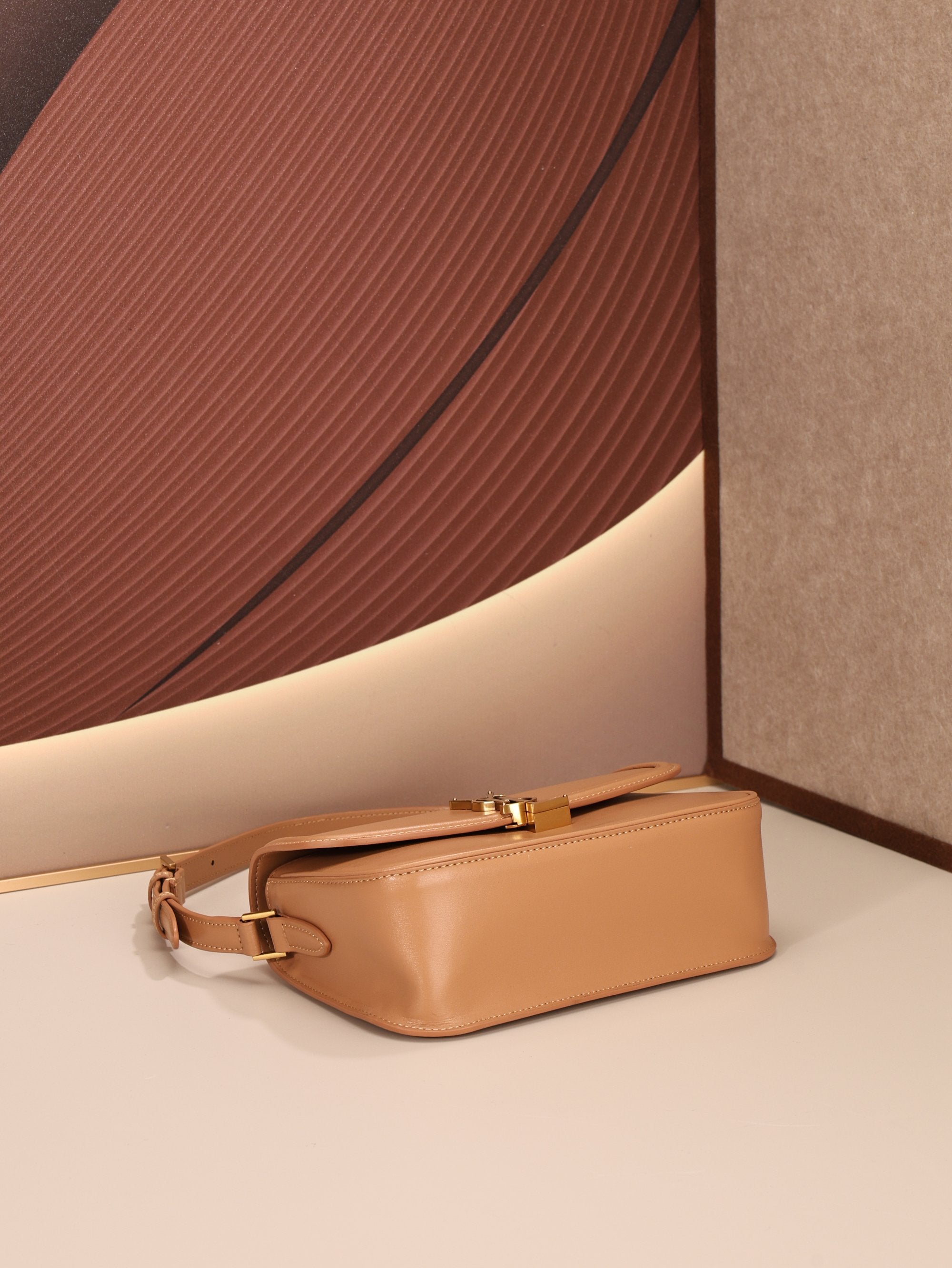 B1N36SL32 Popular leather bag