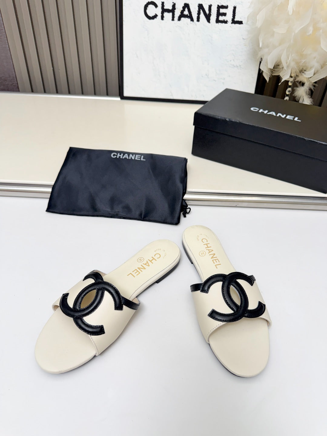 ZPX76C7  Popular high-quality leather slippers