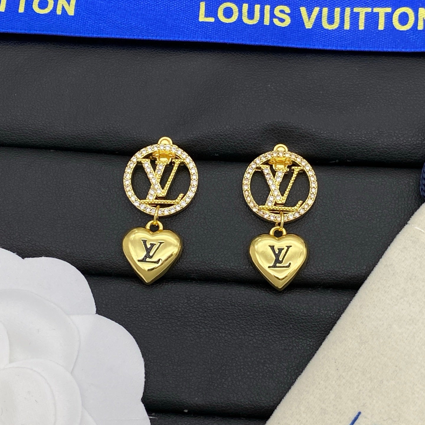 X1Z95E68E Popular Earrings