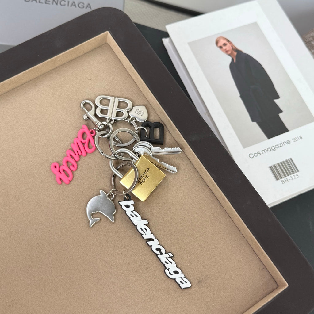 A1R46J38 Popular bag 's charms accessories