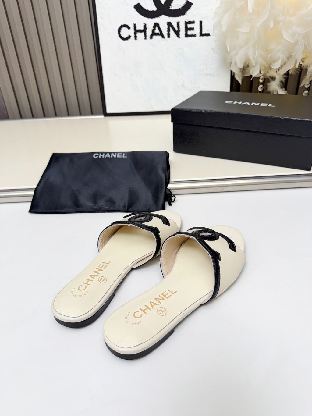 ZPX76C7  Popular high-quality leather slippers