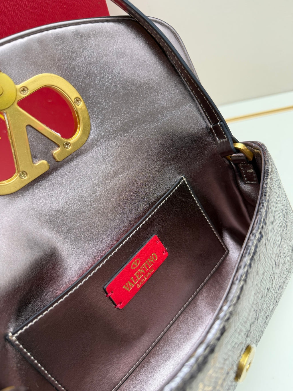B1R76VL26 Popular  bag