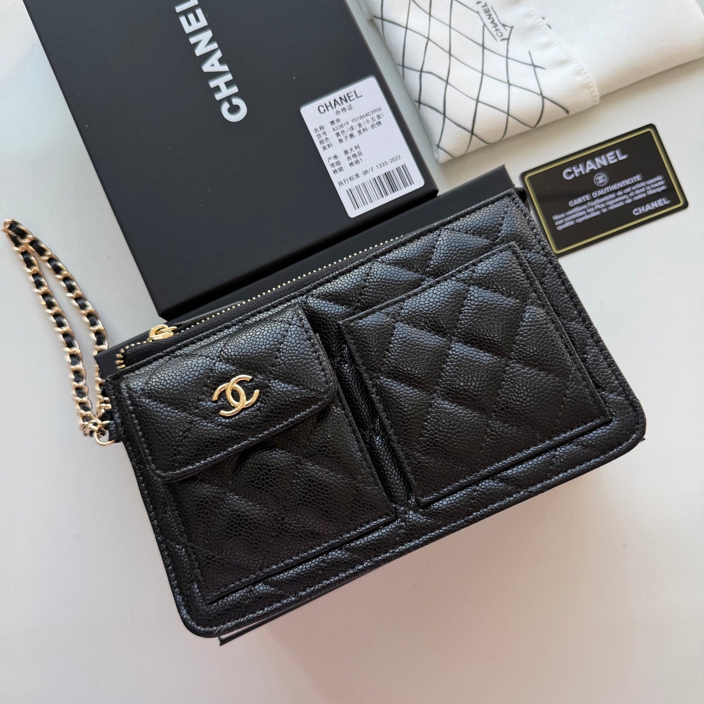 B1P46C21 Popular leather bag