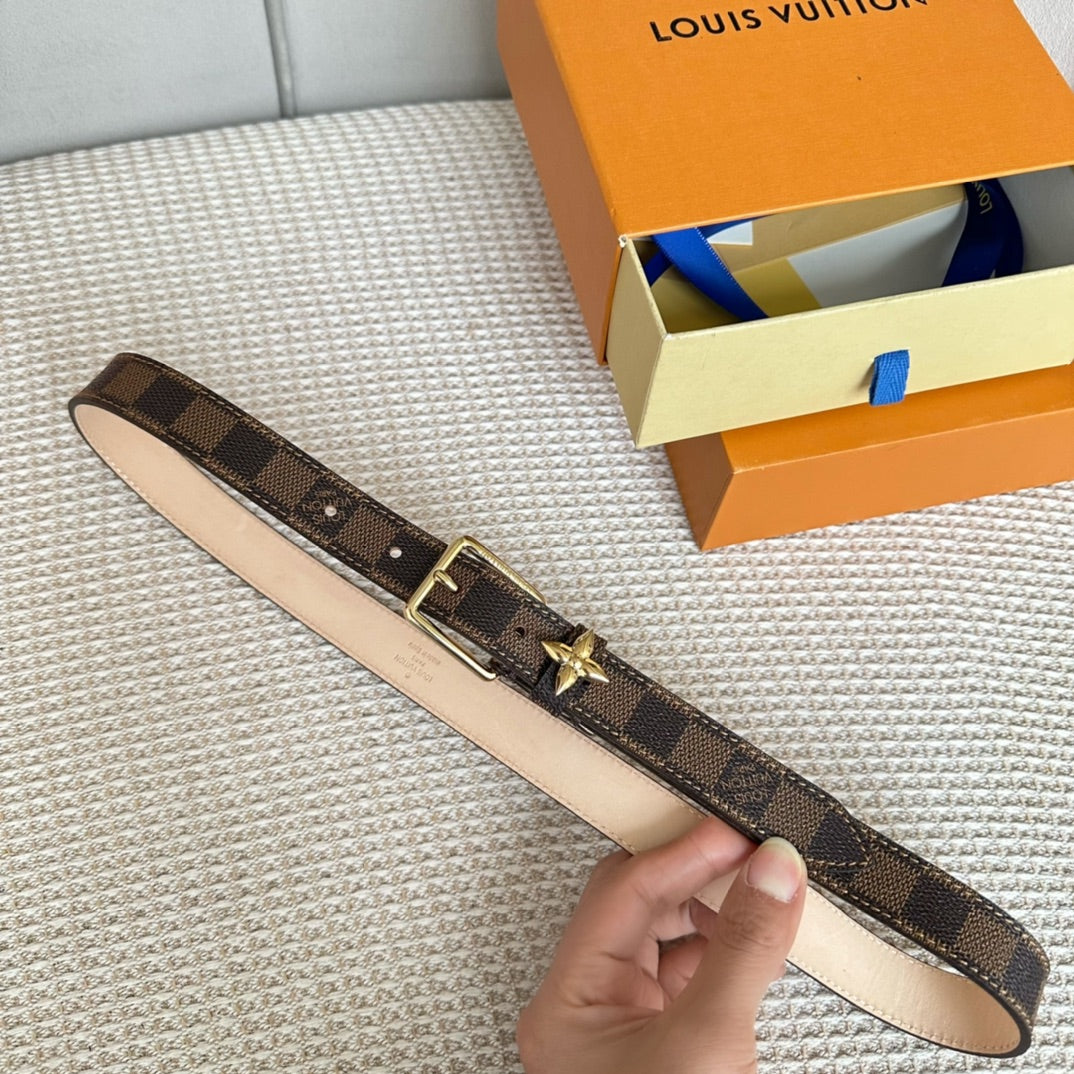 P1Q64E43 Popular  High quality belt With full package