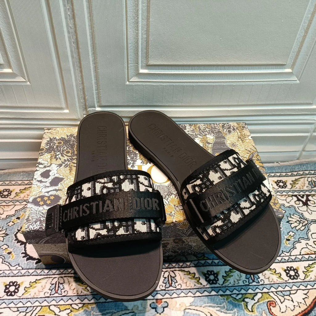 Z1ZD20 Popular Slippers