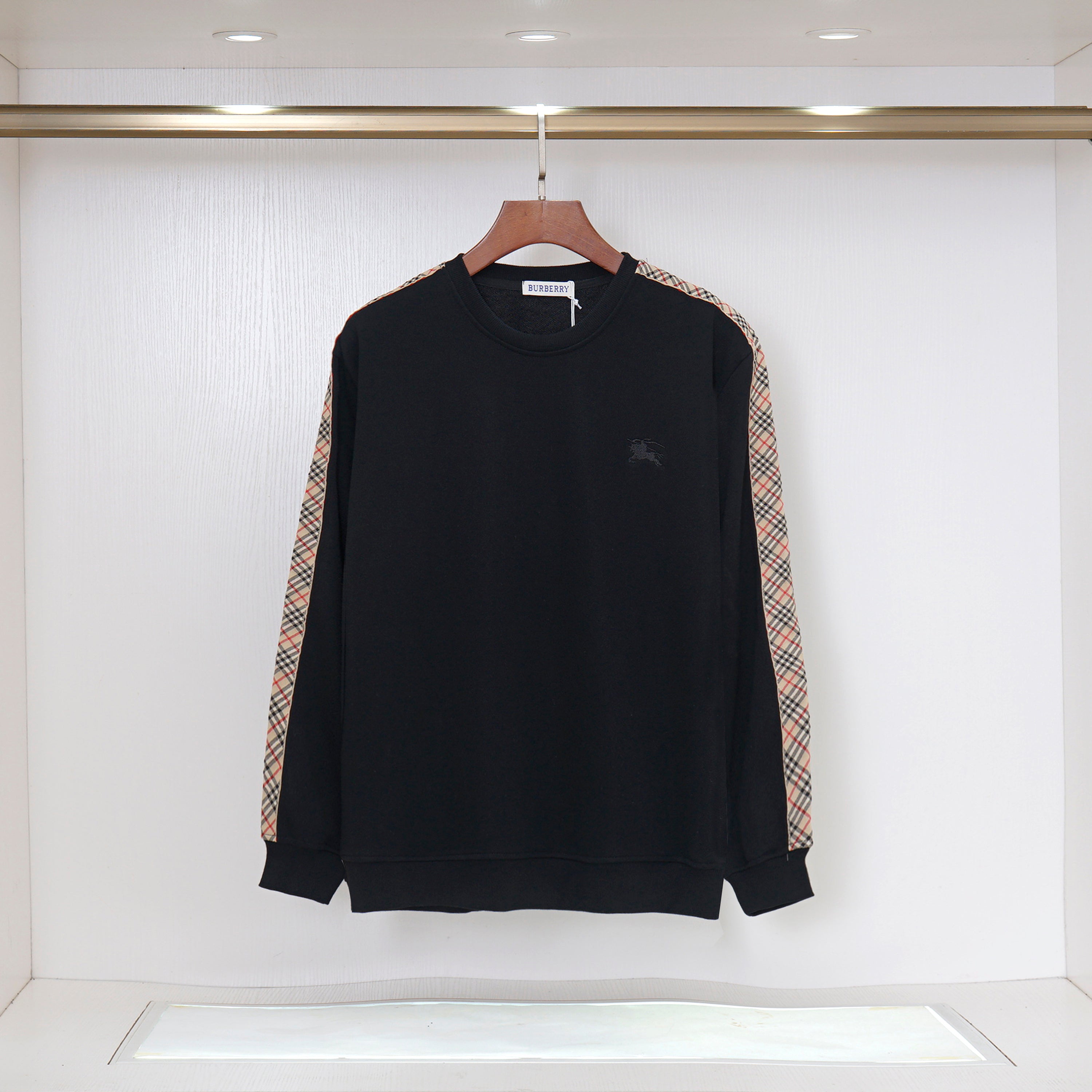 U1Z05R375 Popular Sweaters