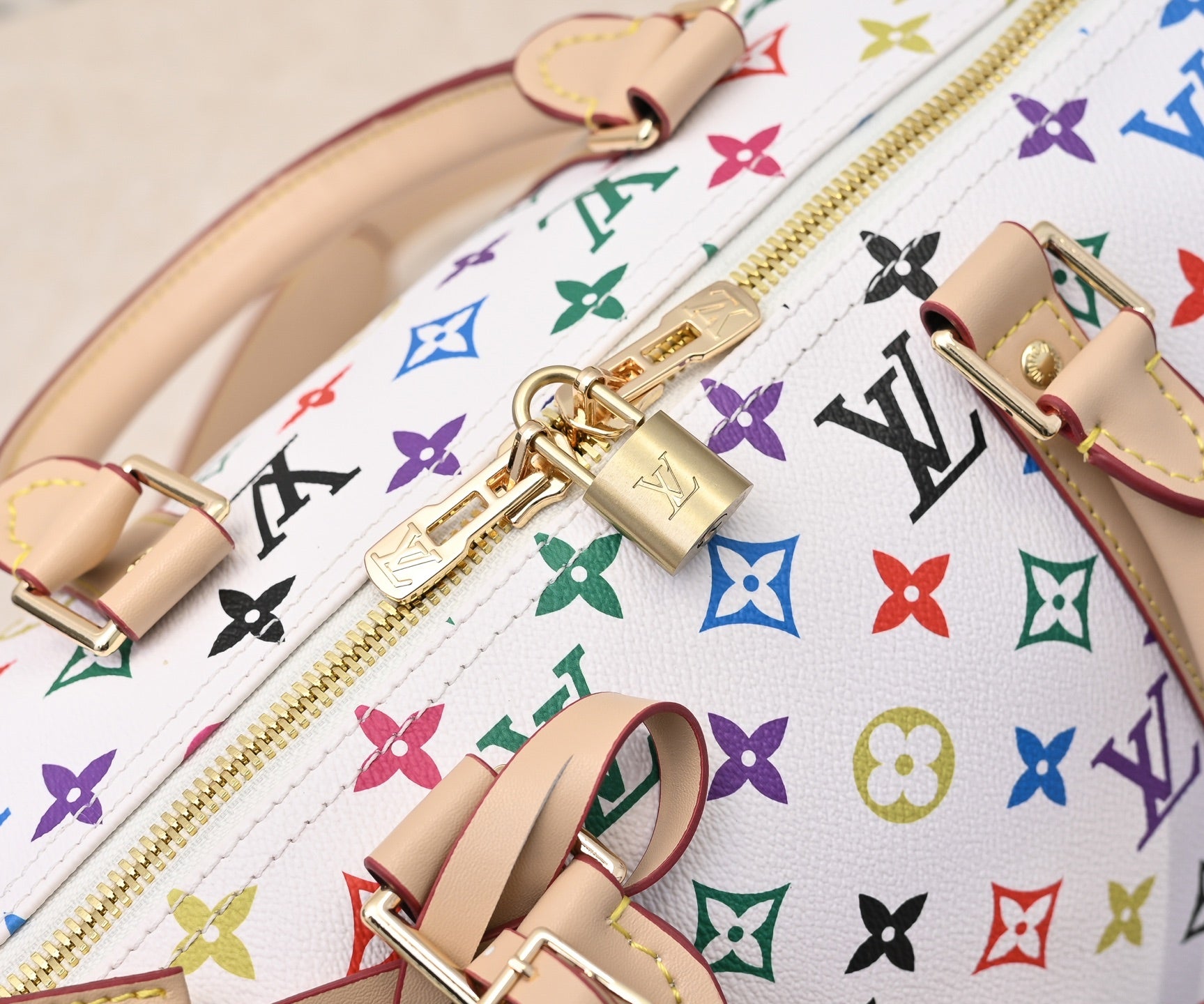 B12W15E8 Popular  Luggage bags