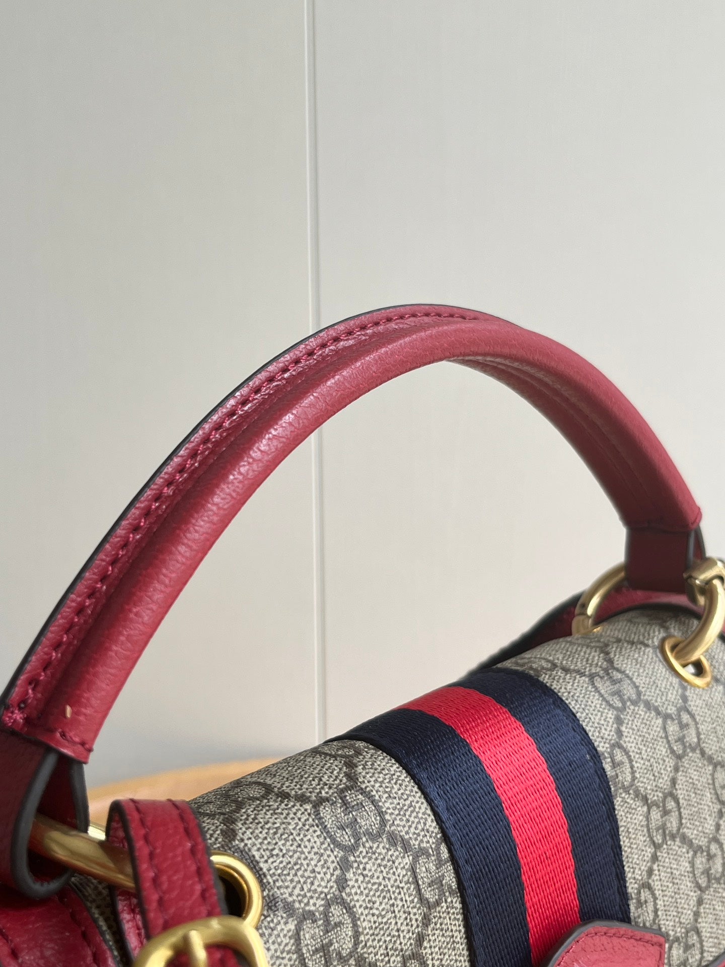 B12X64B468 Popular leather bag