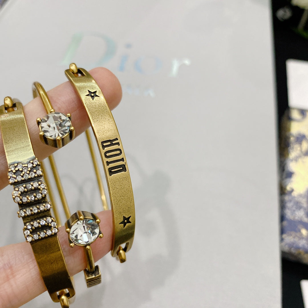 X1N65D1K  Popular Bracelets