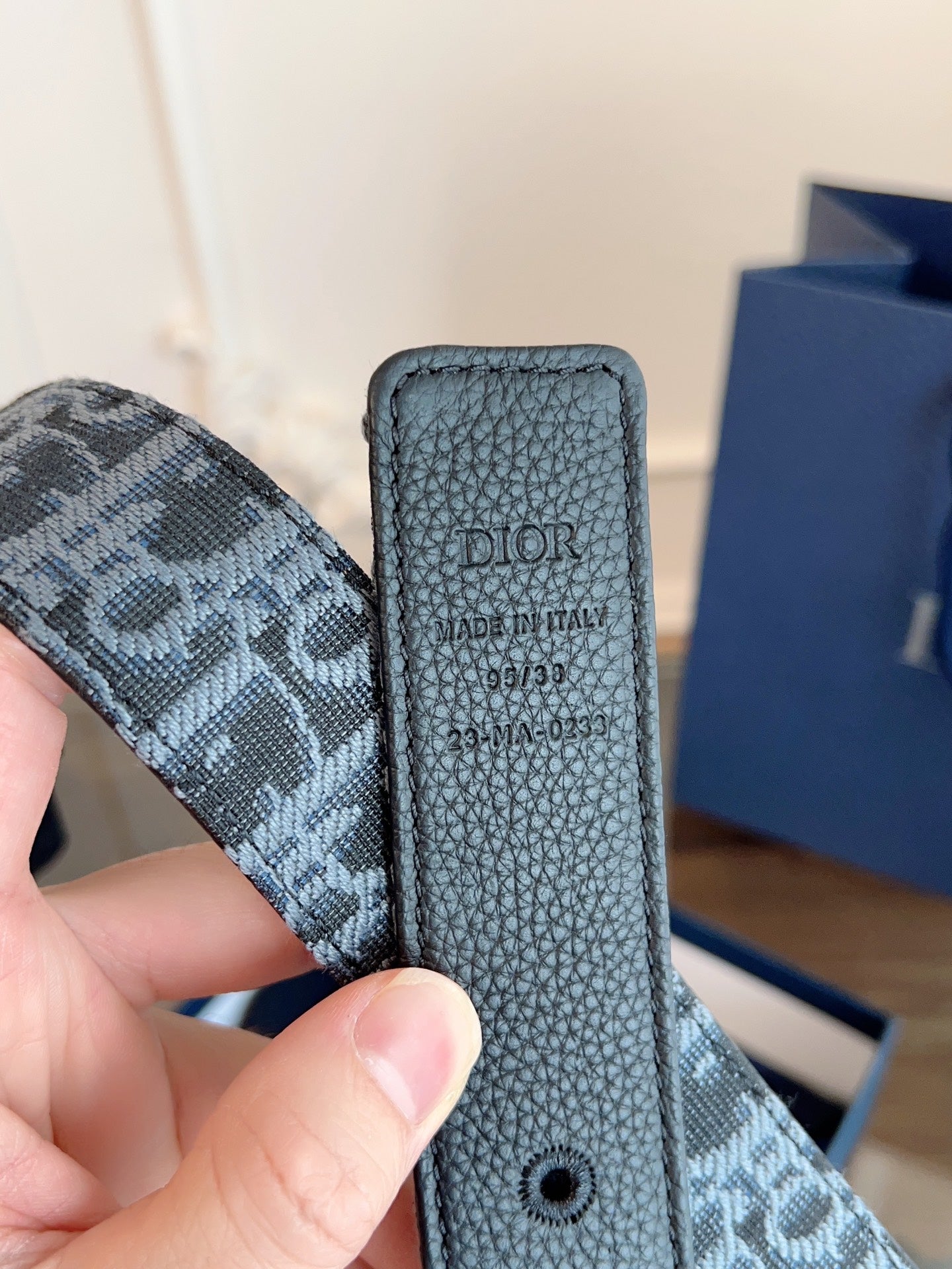 P1Q115D39 Popular High quality belt With full package