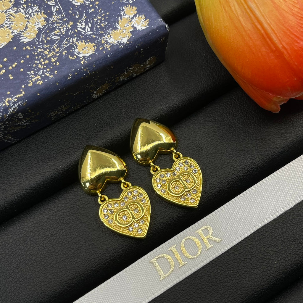 X1Z94D773E Popular Earrings