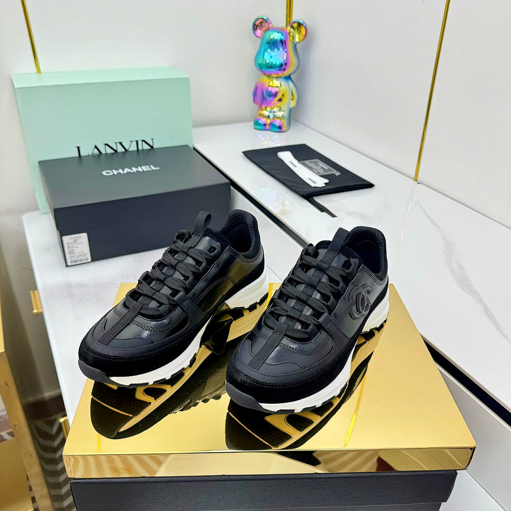 Z2R85C6  Popular high quality shoes
