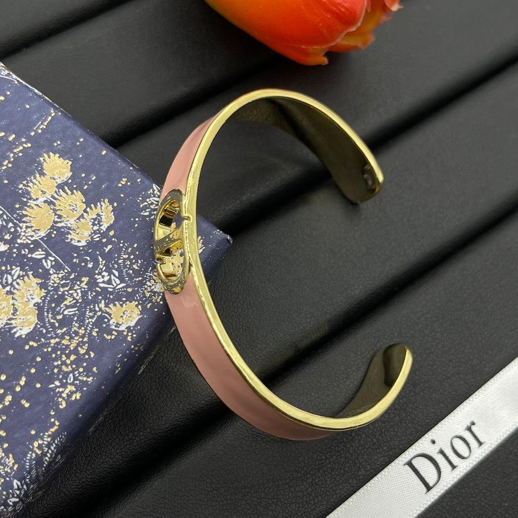 X1Z94D671K  Popular Bracelets