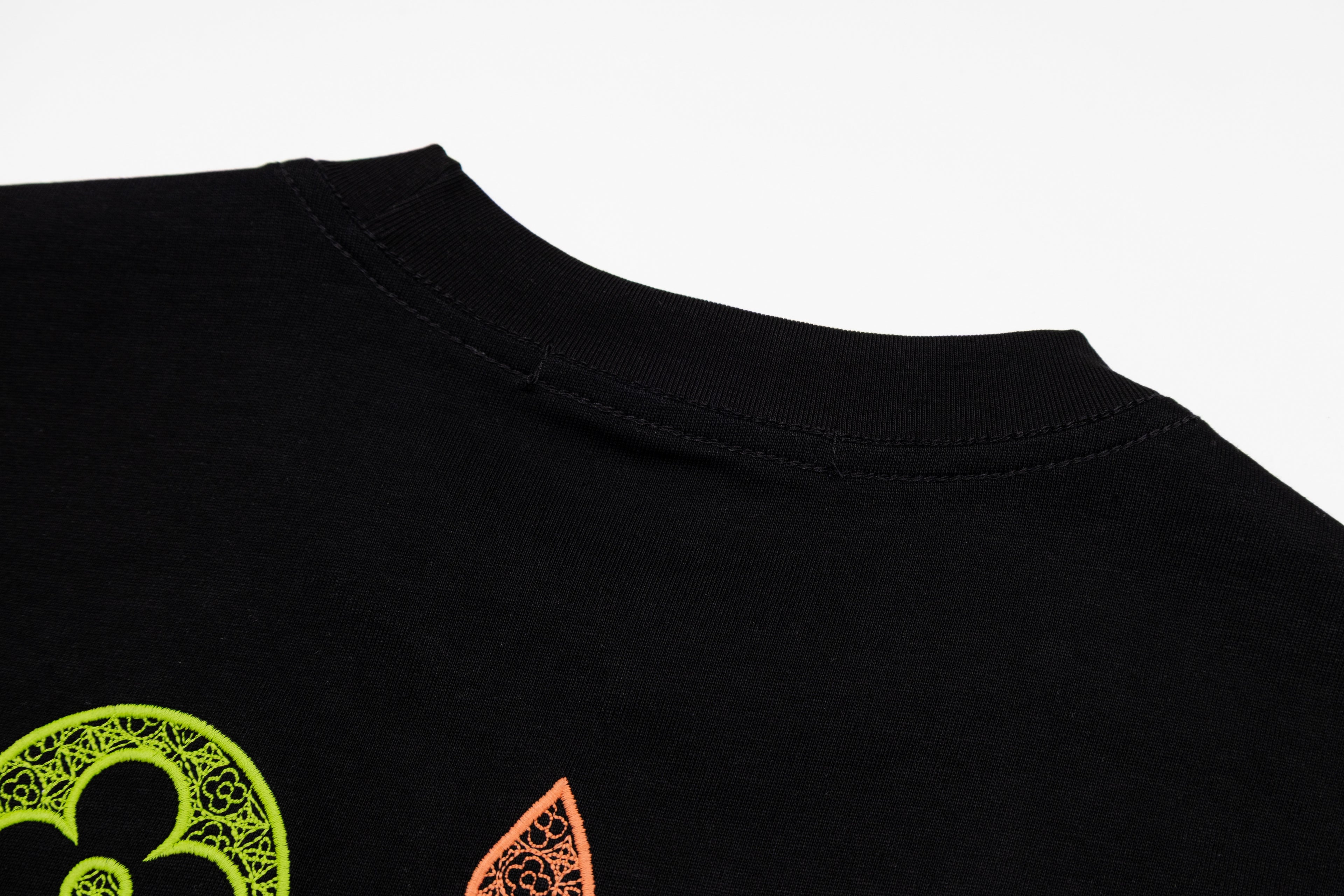 U1R76E36 Popular T-shirts