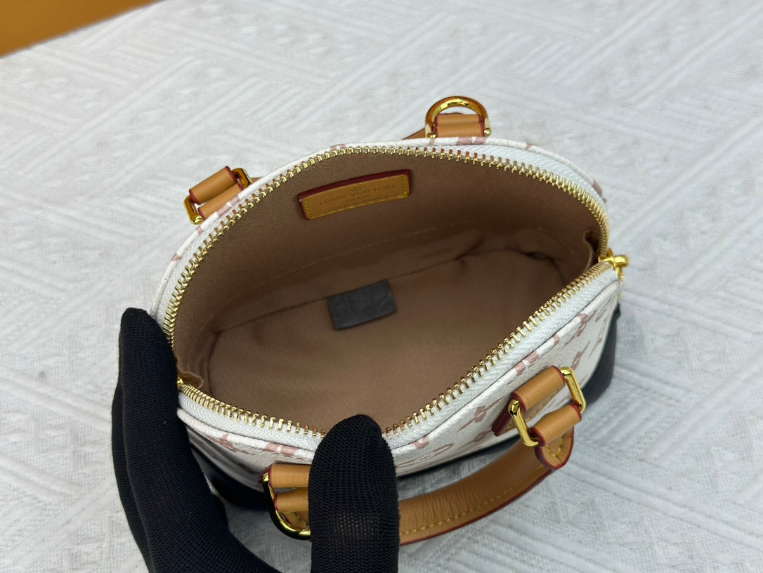 B1X55E20 Popular leather bag