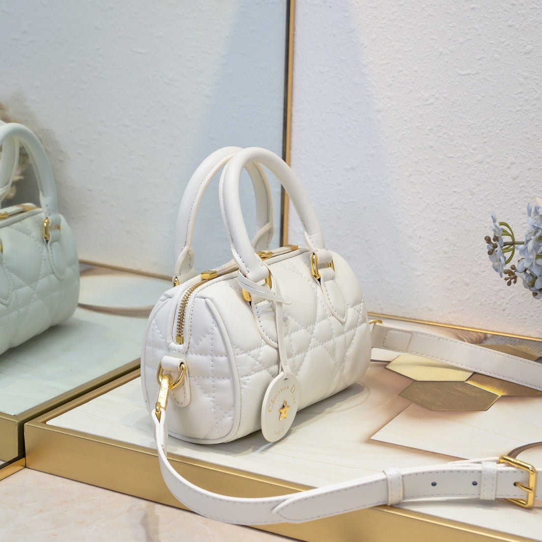B1W15D32 Popular  leather bag