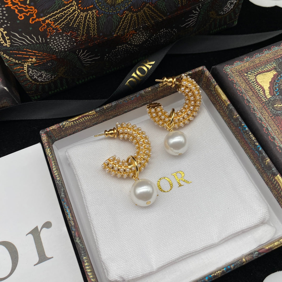X1Z95D41E Popular Earrings