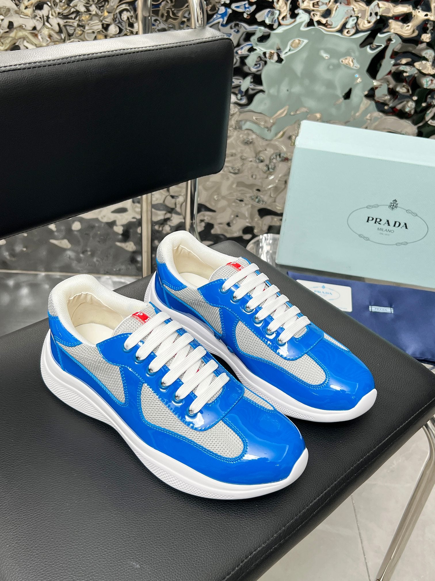 Z2P76P03 Popular high-quality leather Shoes