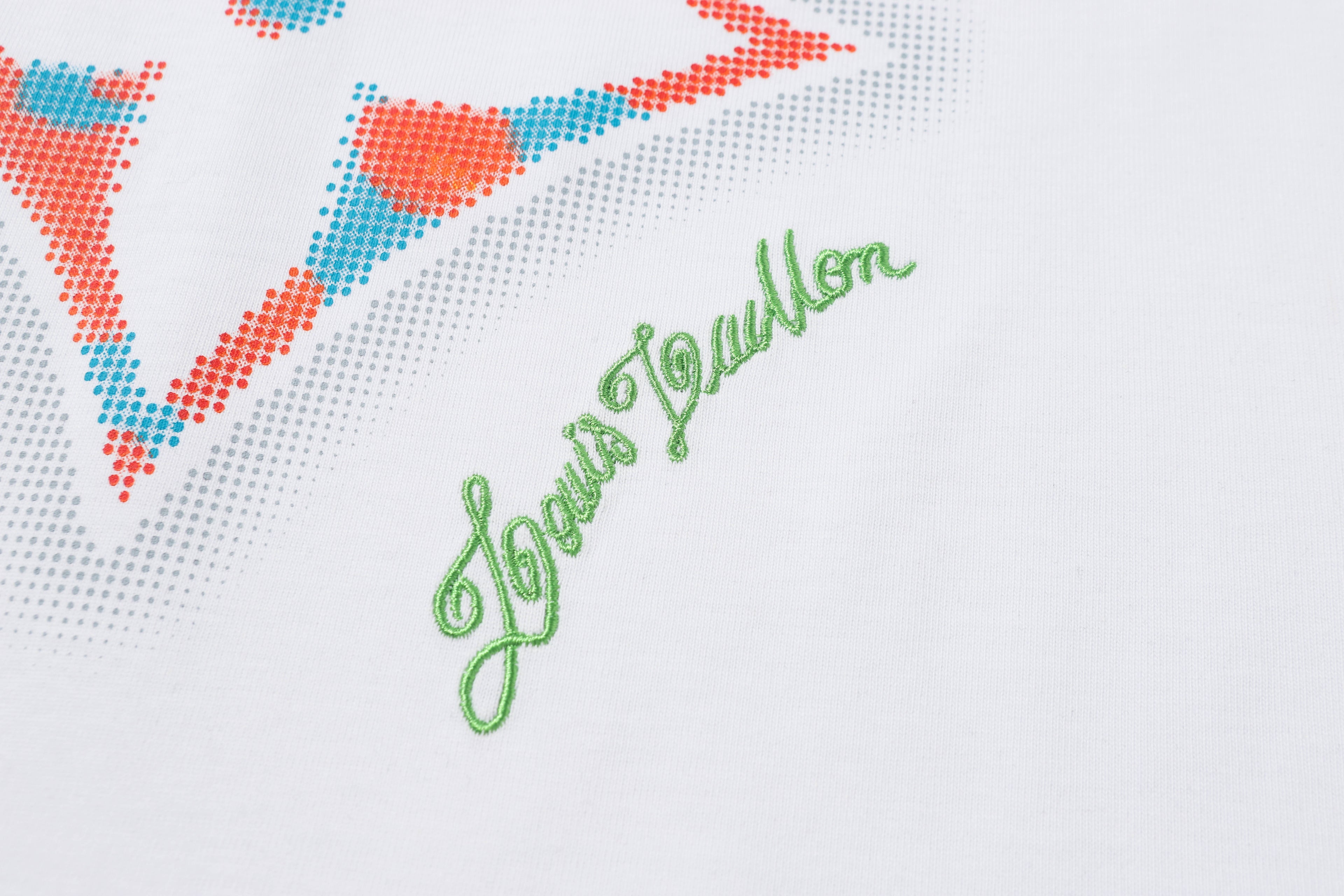 U1R45E147 Popular T-shirt