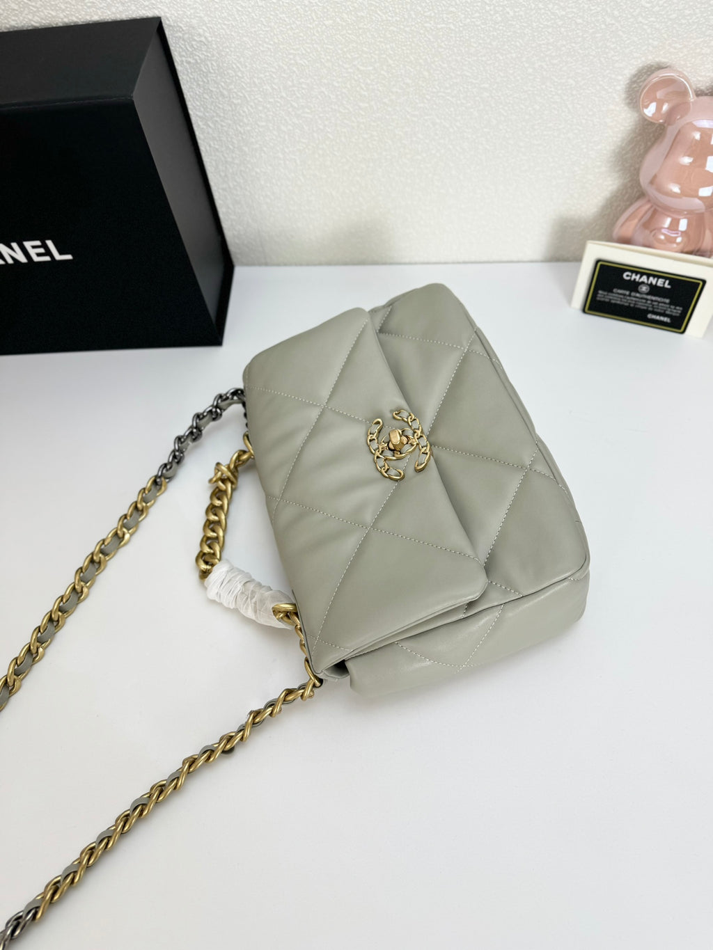 B1R25C85 Popular leather bag