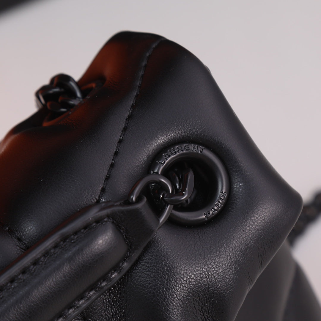 B1X33SL16 Popular  leather bag 