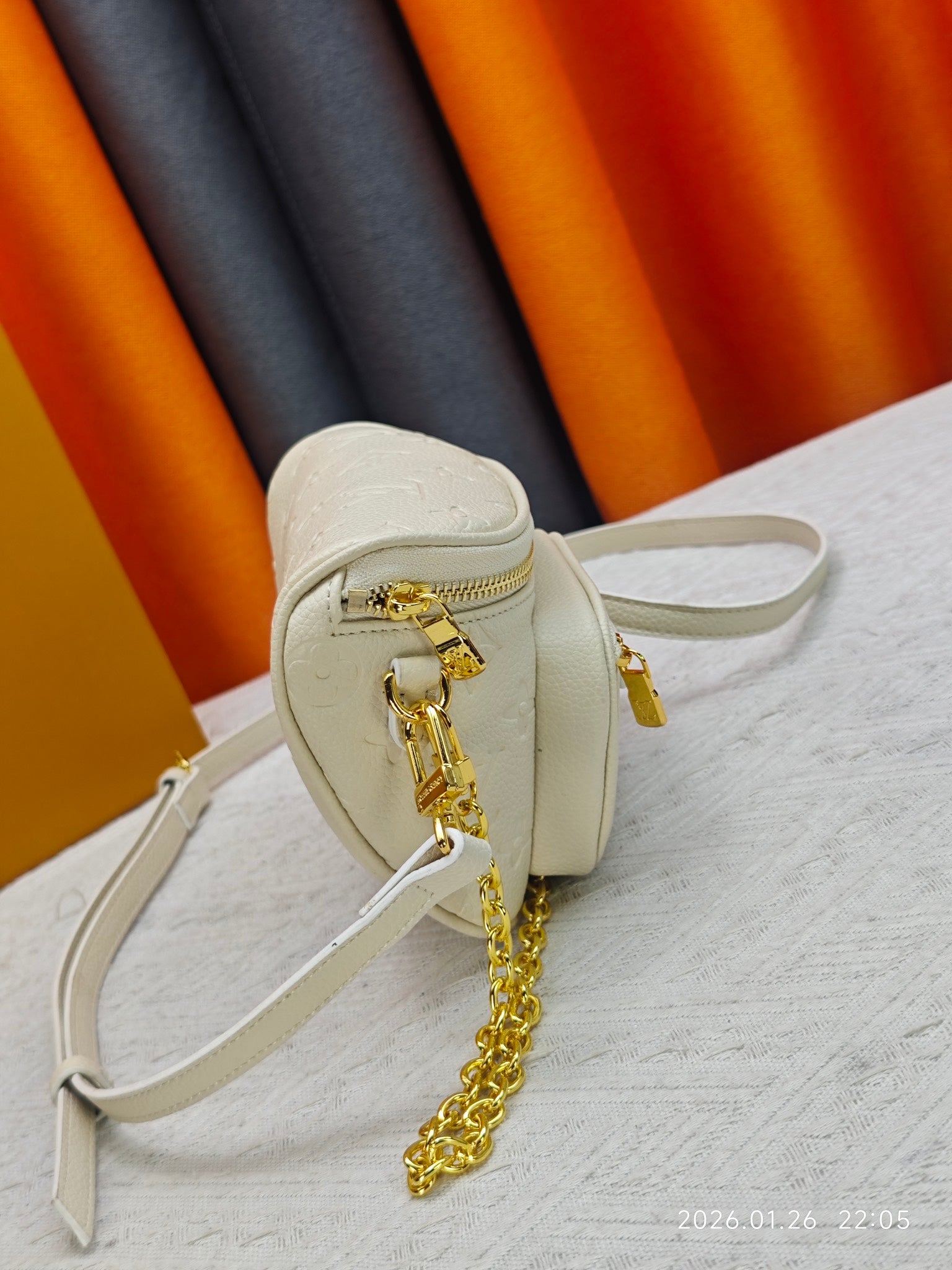 B1P46E73 Popular  bag