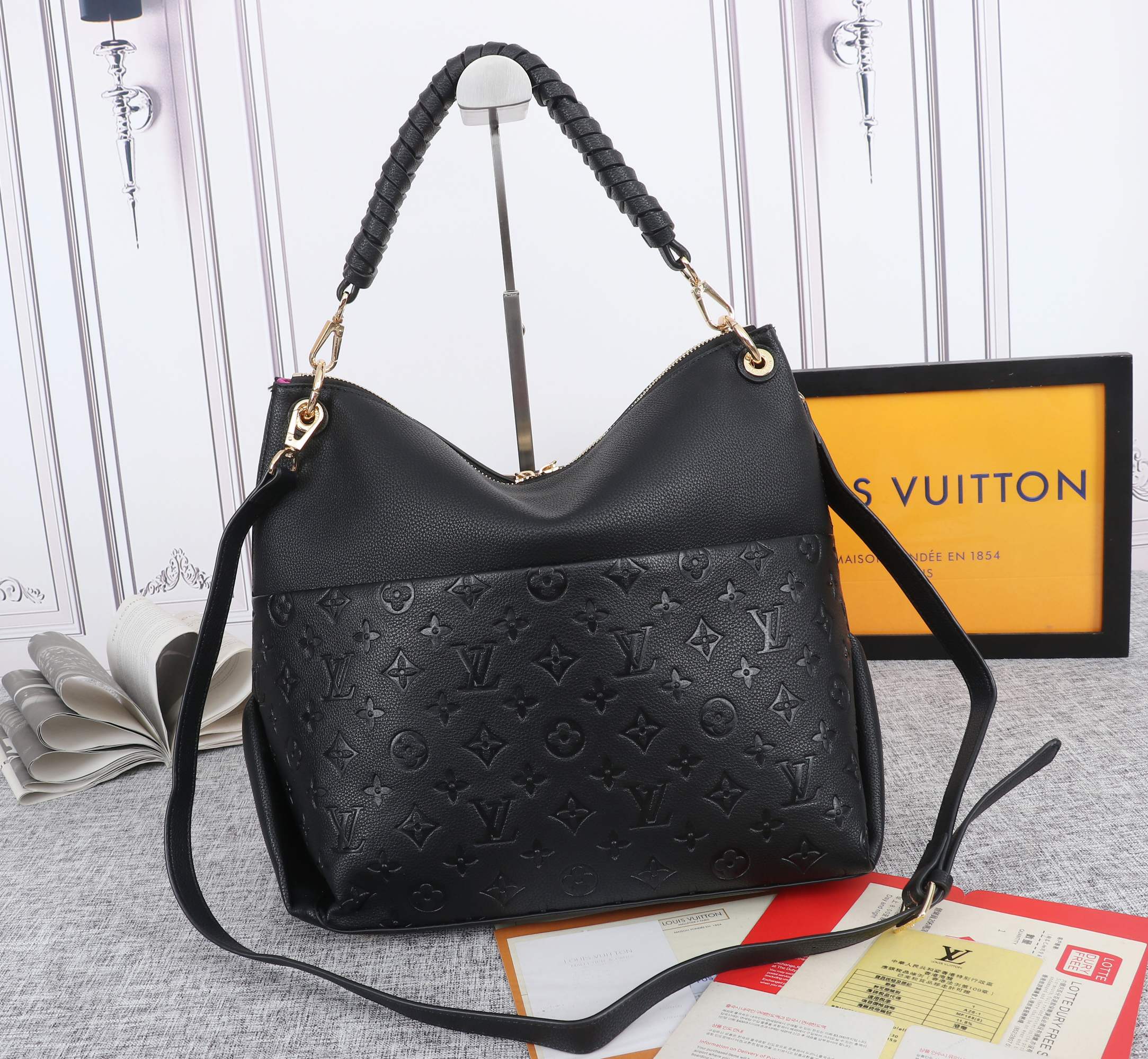 B12X73E51 Popular   leather bag 