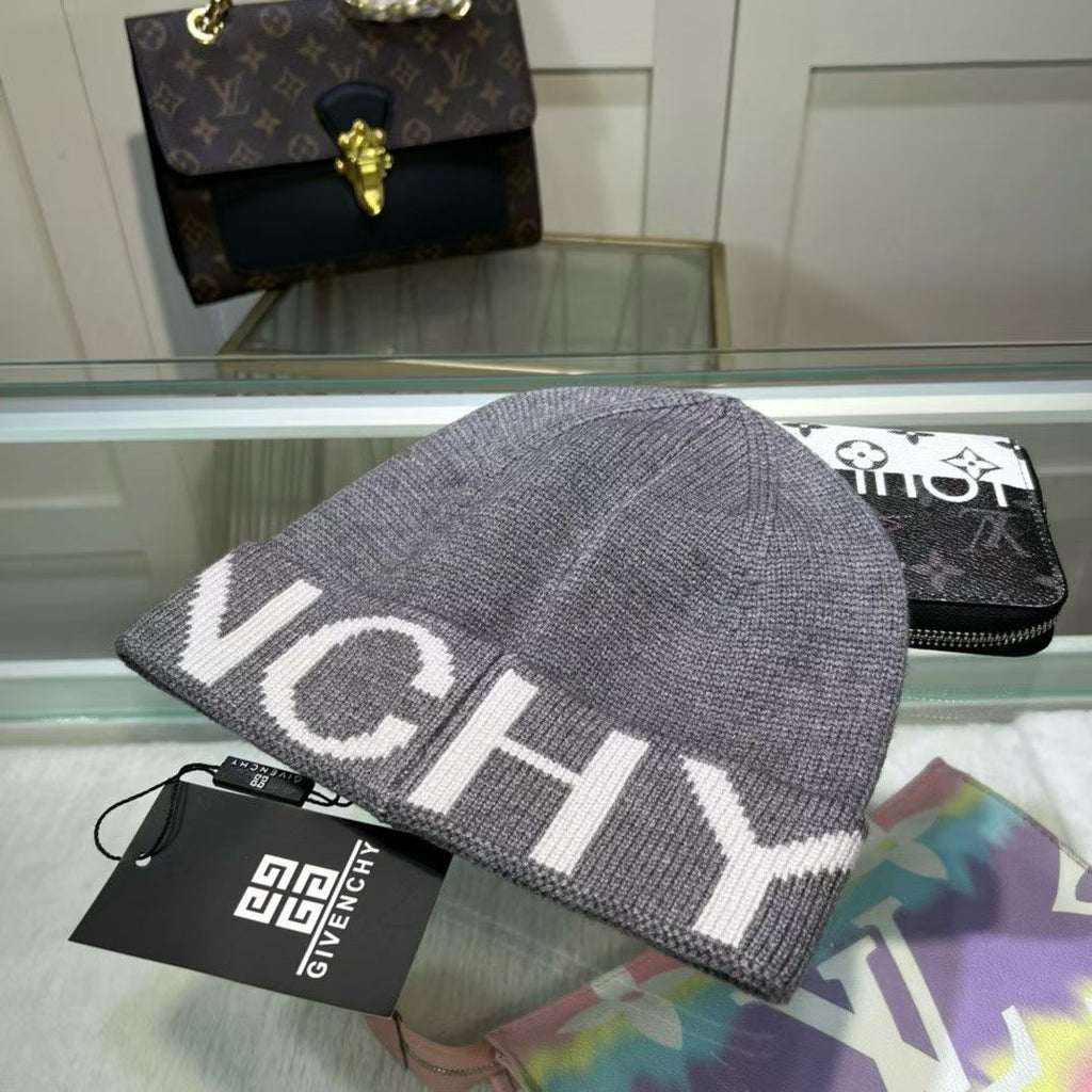M1R86GV95 Popular hats